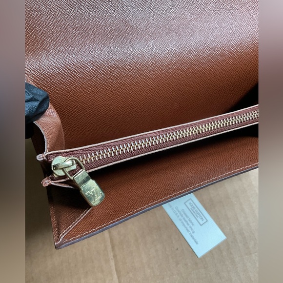 ✅AUTHENTIC LONG SARAH WALLET LOUIS VUITTON - Picture 9 of 13